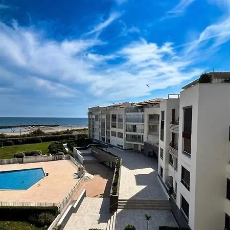 Sea Blue Les Rivages